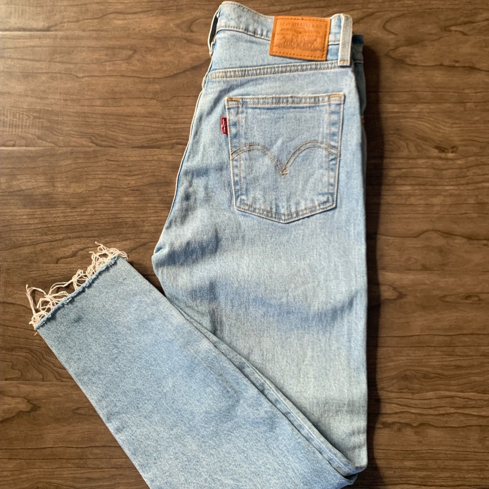 Levi’s Wedge fit jeans, size 25